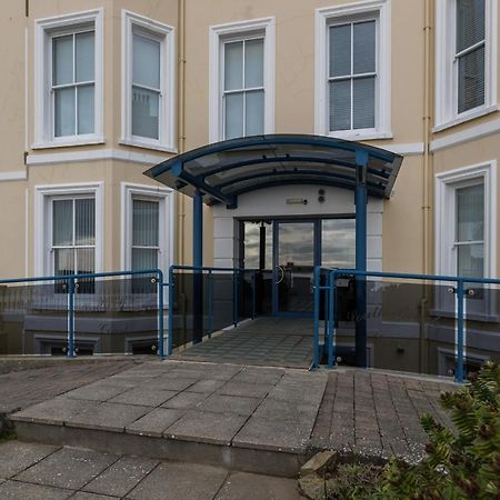 3 South Beach Court - Cosy Seafront Apartment Tenby Zewnętrze zdjęcie